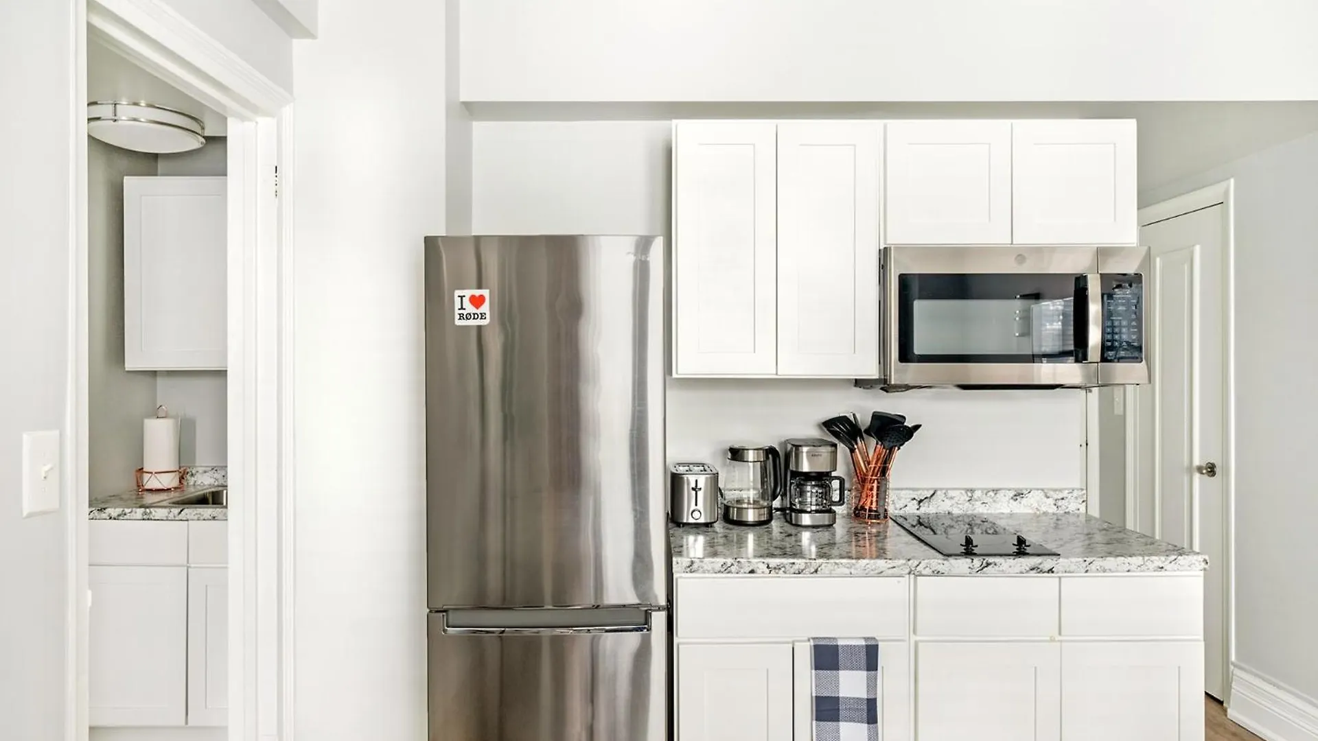 73-1406 New 1Br 1Bth Uws Doorman Gym Apartment New York
